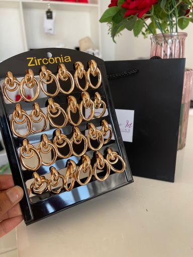 Zinc alloy circle earrings 