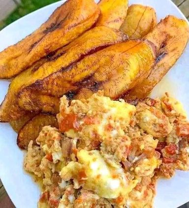 Plantain and egg sauce 