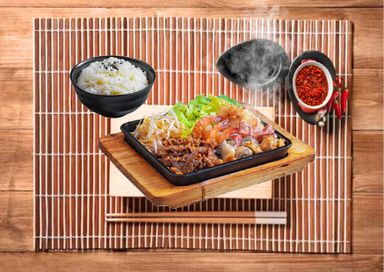 Combo I - Beef and Seafood Combo 牛肉 + 海鲜 套餐