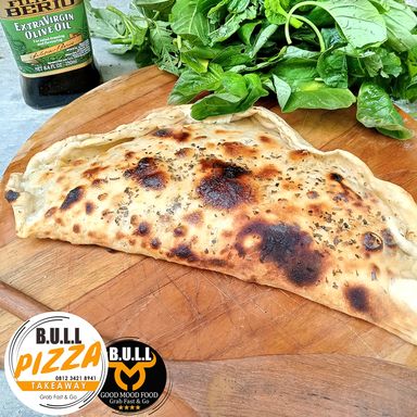 Pizza - Calzone 'Angelo' Calzone Bayam