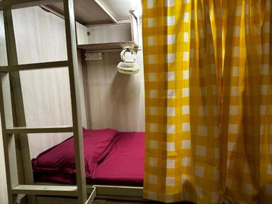 Hostel Beds