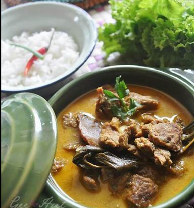 DAGING MASAK MINYAK WITH RICE