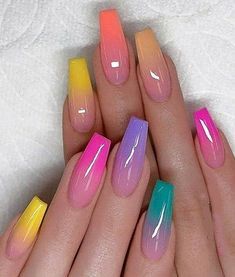 NAIL ART