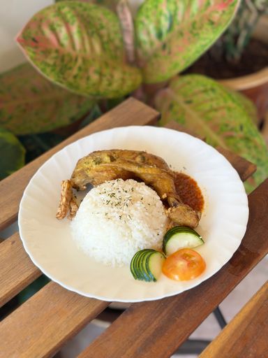 Nasi Ayam Penyet