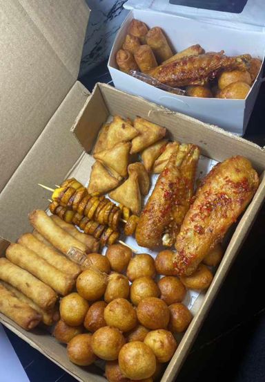 Box of small chops with turkey