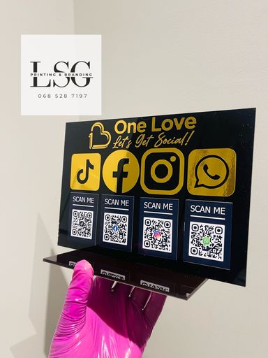 A5 Black/White Acrylic QR code business sign