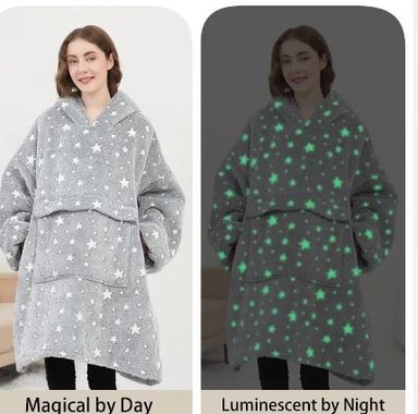 Oversized unisex wearable blanket