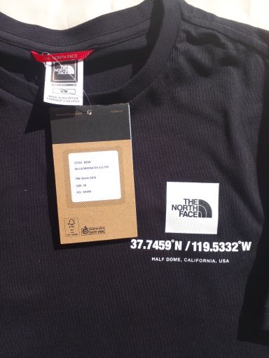 The North Face coordinates tshirt 