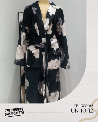 Snug Black Floral Lounge Robe