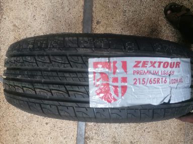 215/65r16 Zextour