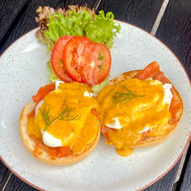 Eggs Royale