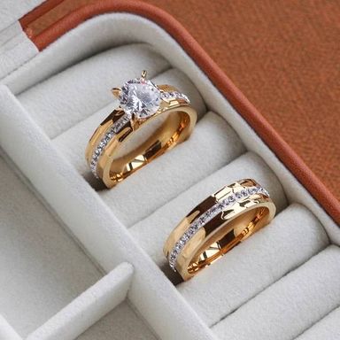 Fashion Couple Ring jewelry 18K Gold Plated Stainless Steel Full Cubic Zirconia Diamond Engagement Wedding Rings.