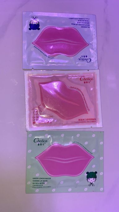 Lip mask