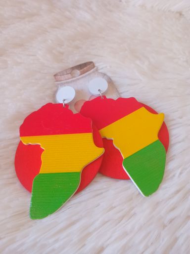 Africa round earrings 