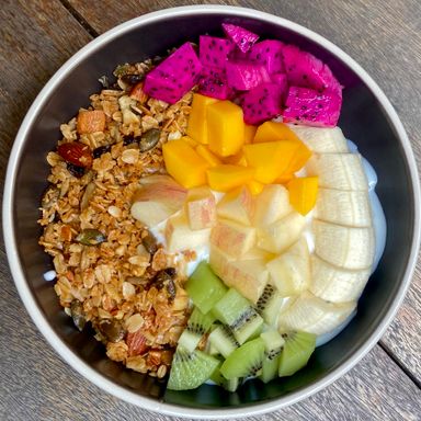 Homemade Granola Bowl 