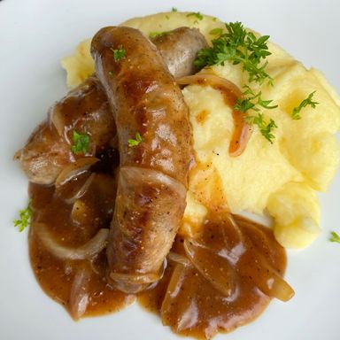 Bangers & Mash 