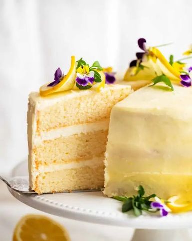 LEMON CAKE 