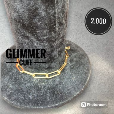 Glimmer cuff