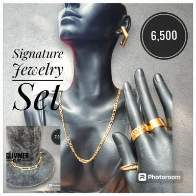 Signature Jewelry Set