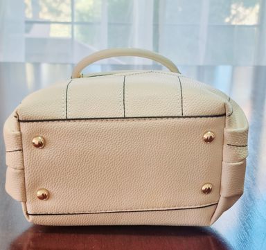 Cream small crossbody bag 