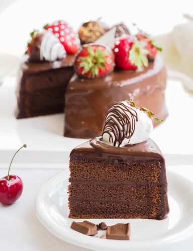 Dark chocolate cake 