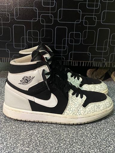 Air Jordan 1