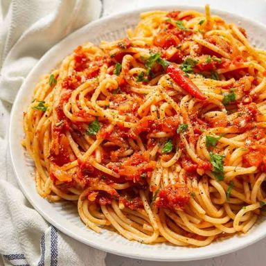 Spaghetti Bolognese and chicken