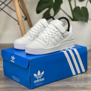 Adidas Forum Low “Triple White”