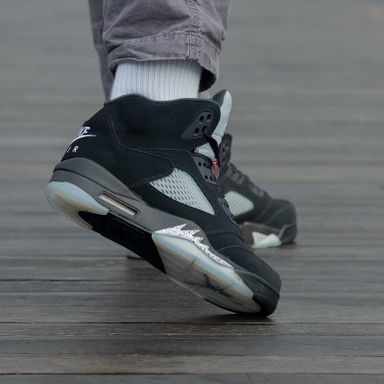 Air Jordan 5 Retro "Metallic Silver"