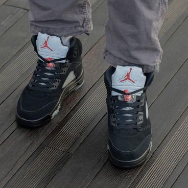 Air Jordan 5 Retro "Metallic Silver"