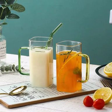 Transparent Borosilicate Drinking Glass Cup/Tumbler with bamboo lid 