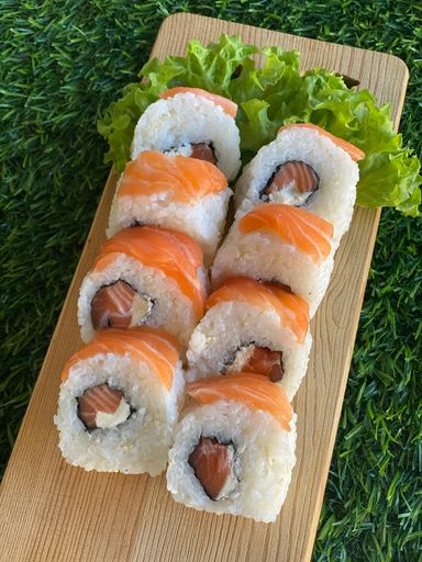 Double Salmon Cheese Roll