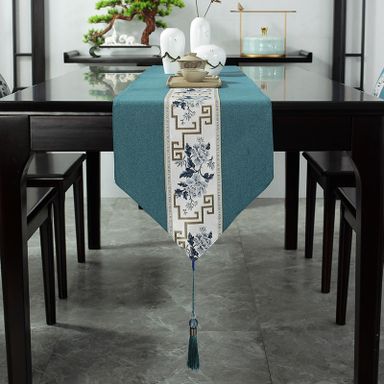 Table runner