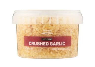 PnP Lets Cook Crushed Garlic 250g