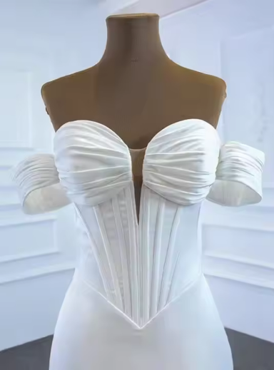 ROBE DE MARIAGE EN QUEUE DE POISSON