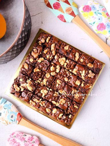 Fudgy Brownies with Full Walnuts and Choc Chips 