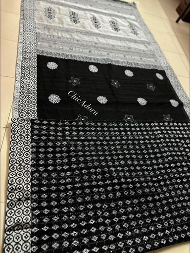 Aarong Cotton Black Color Block Print Saree