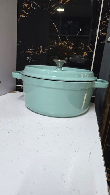 Single Enamel Cast Iron Cooking Pots