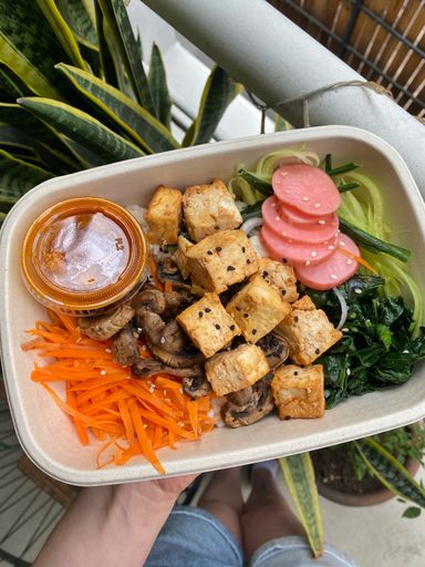 Tofu bibimbap bowl