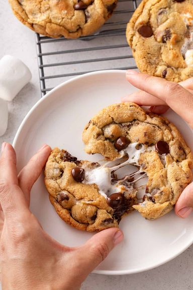  Chunky S'Mores Cookie