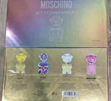 Moschino Set (4 x 30ml) (Gift Set)