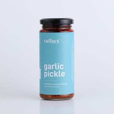 Garlic Pickle (വെളുത്തുള്ളി അച്ചാർ)