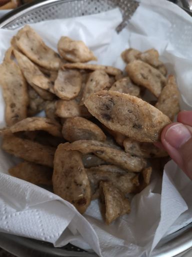 Keropok lekor / Frozen cooked fish cracker