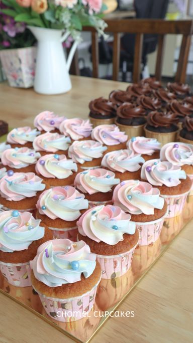 Vanilla Butter Cupcakes with Swiss Meringue Buttercream