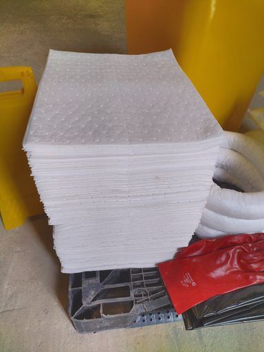 Oil absorbent pads - 40*50cm (200 pack)