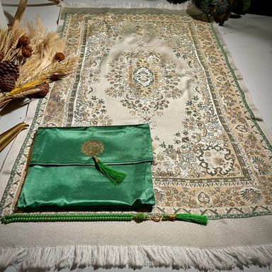 x1 (R917) MAAWA Green Prayer Rug 70cm x 110cm