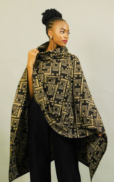 Ascili B-chic ankara cape - Black/Gold