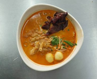 NYONYA CURRY LAKSA SHAR SIEW CHICKEN  