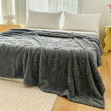 Velvet Quilt / Throw Blanket