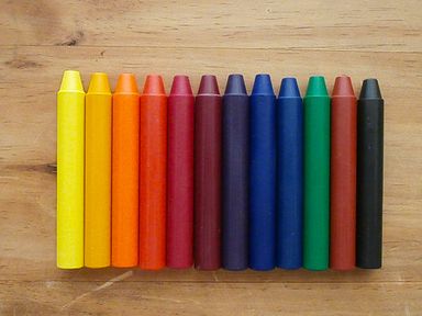 12 Classic Stick Crayons